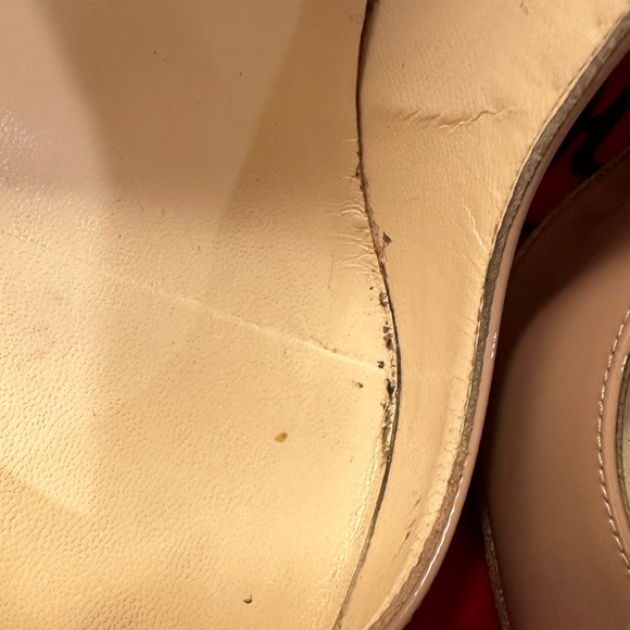 Christian Louboutin So Kate Patent Pointed-Toe Red Sole Pump SIZE 37/7 - Picture 14 of 16
